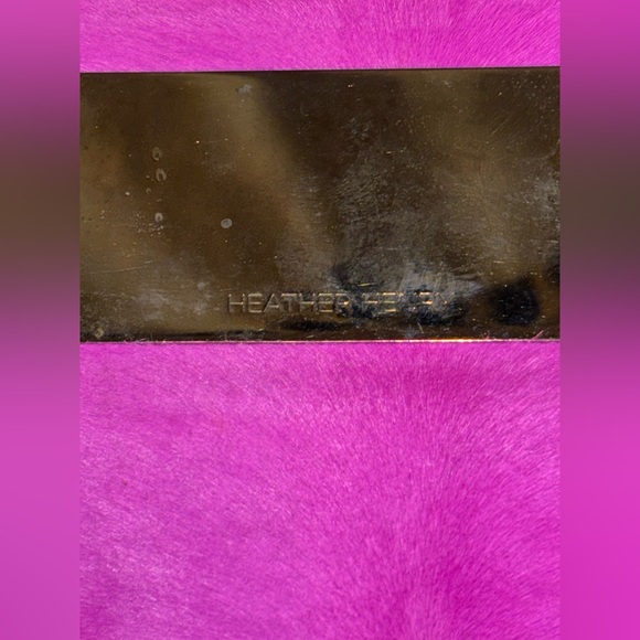 Heather Henry Color Block Fuchsia Fur & Black Pebbled Leather Tote Bag - Picture 9 of 13